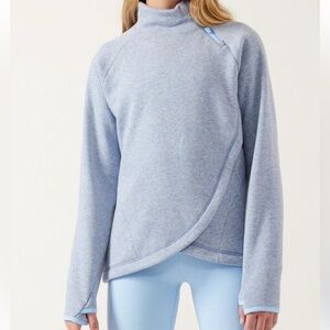 Athleta Girl Crazy Cozy Wrap; Size L (12)